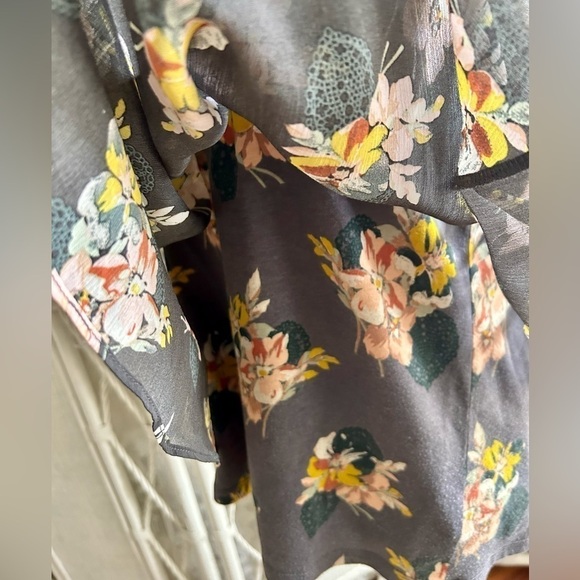 Kimchi Blue Top Tank Grey with Pink Cream Floral Overlay Urban Outfitters Medium - Picture 8 of 16